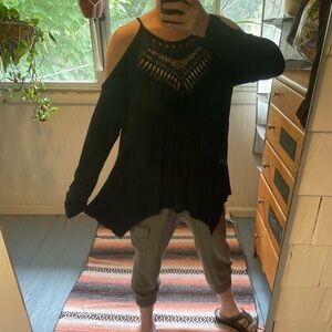 Black Cold Shoulder Lace Long Sleeve Top